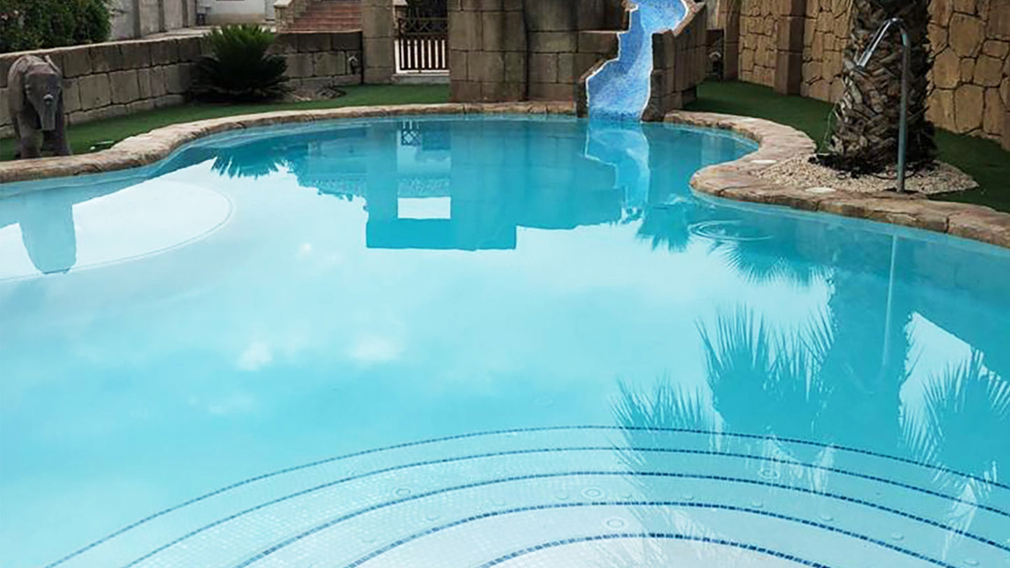 Pearl Recycled Glass Pool & Wall Mosaics