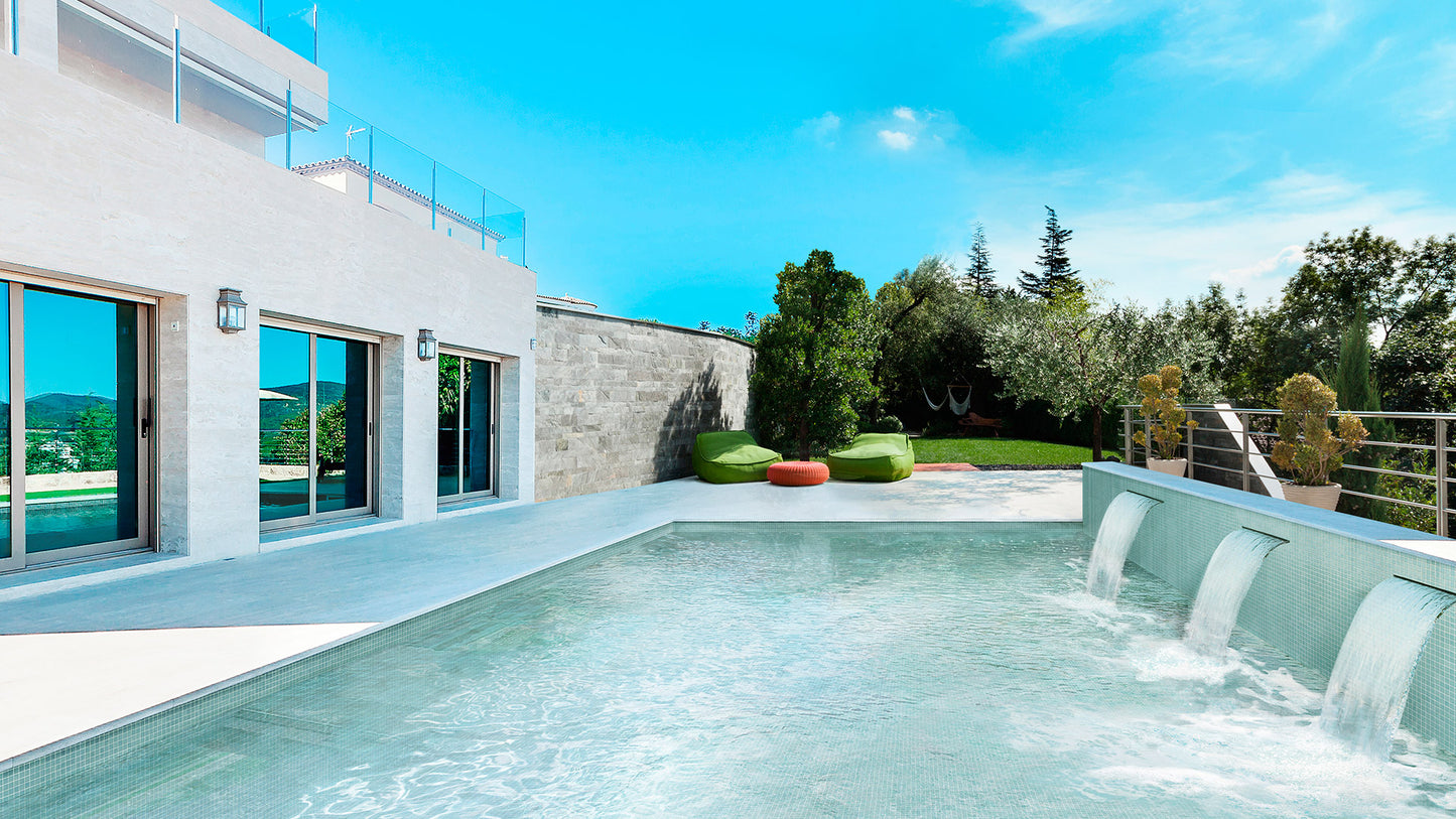 Real Glass Pool & Wall Mosaics